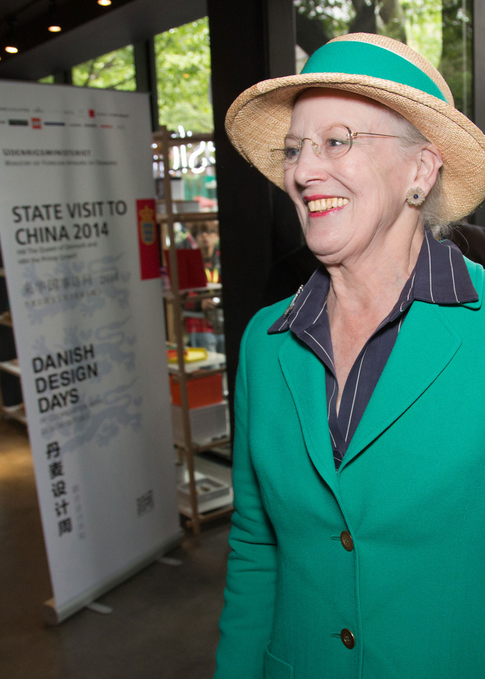  Danish Queen Margrethe visited the VOLA showroom in Shanghai